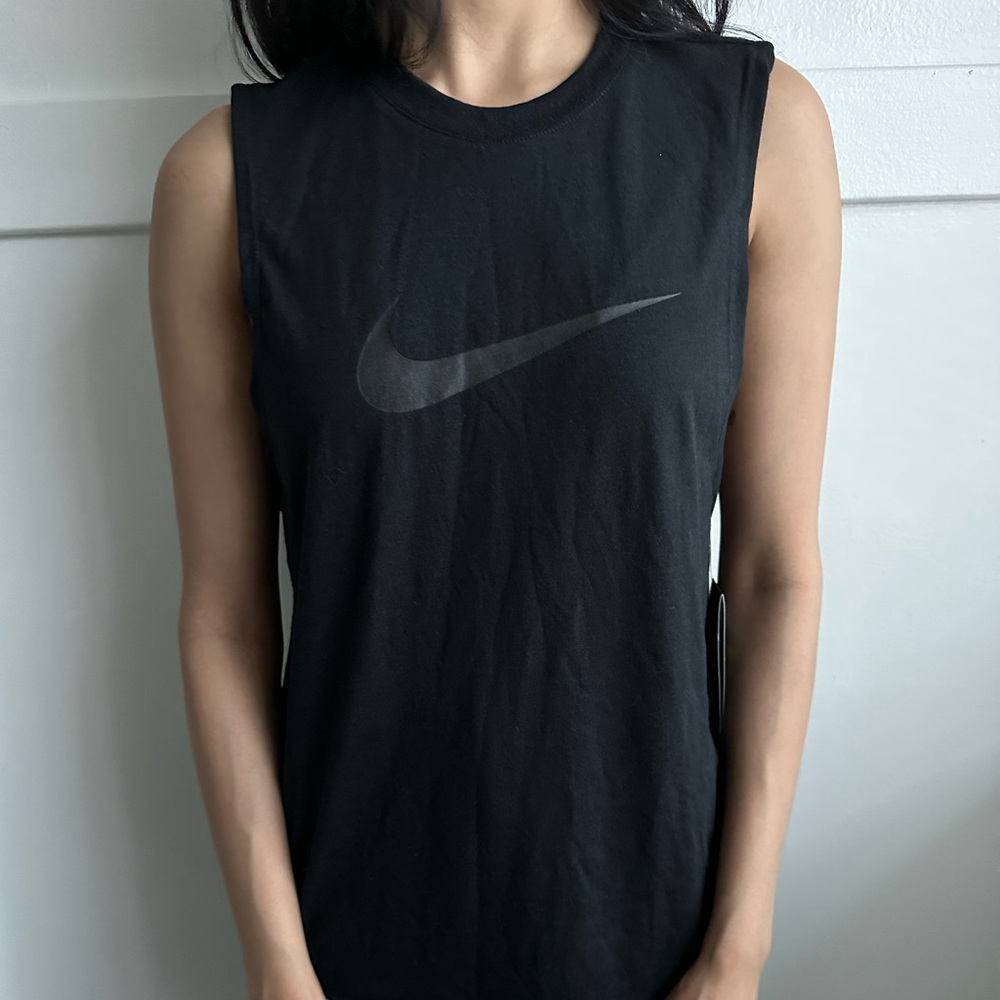 NWT Black Nike Workout Tank Top